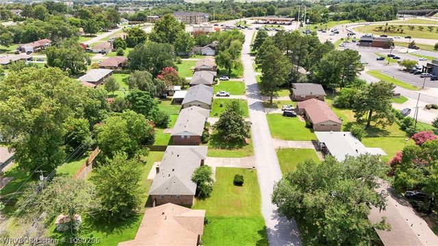 2211 S 64th Street, Fort Smith, AR 72903