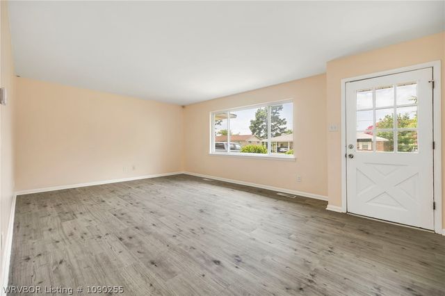 2211 S 64th Street, Fort Smith, AR 72903