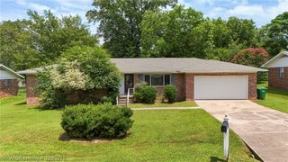 2211 S 64th Street, Fort Smith, AR 72903