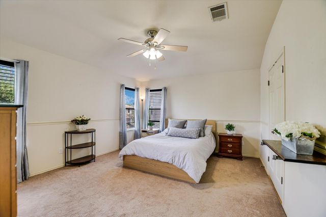 1318 Rosie LN, Cedar Park, TX 78613