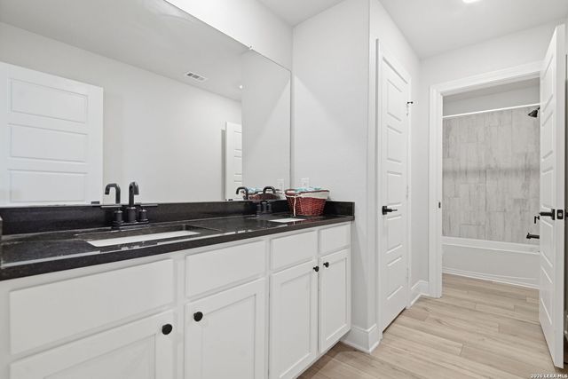 6515 Napa FRY, Converse, TX 78109