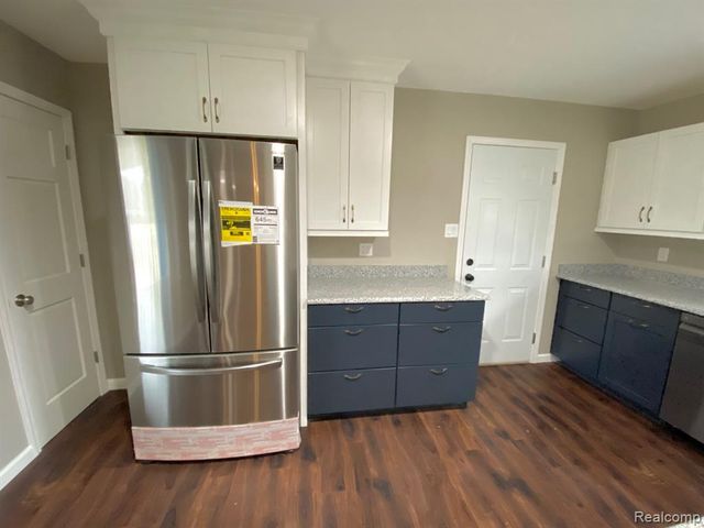 14415 Newburgh Road, Livonia, MI 48154