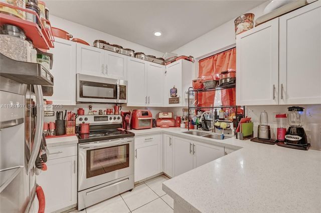 21436 NE 2nd Ct, Miami, FL 33179