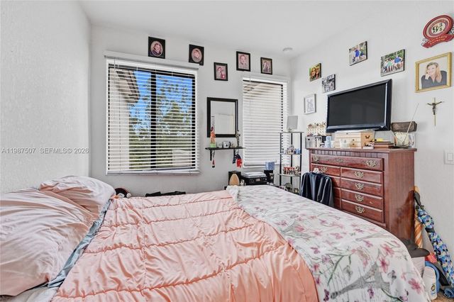 21436 NE 2nd Ct, Miami, FL 33179