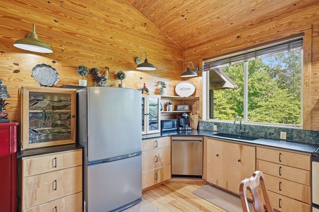 325 Weoka Court, Ellijay, GA 30541