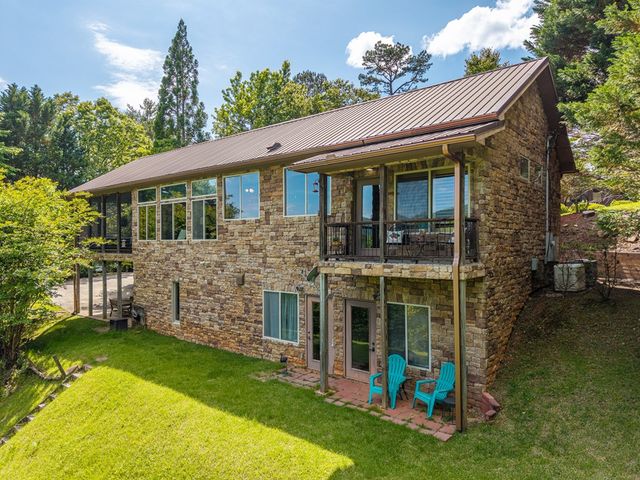 325 Weoka Court, Ellijay, GA 30541