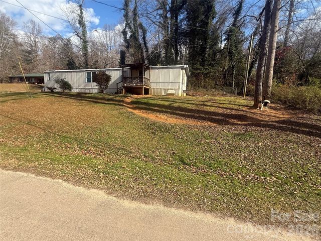 222 Forsythe Street, Marion, NC 28752