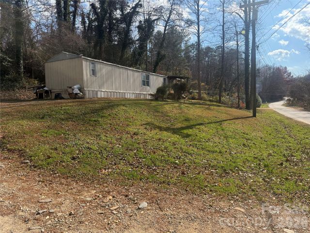 222 Forsythe Street, Marion, NC 28752