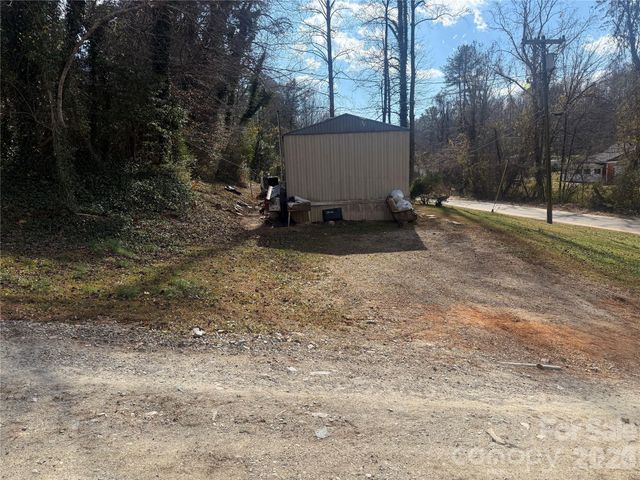 222 Forsythe Street, Marion, NC 28752