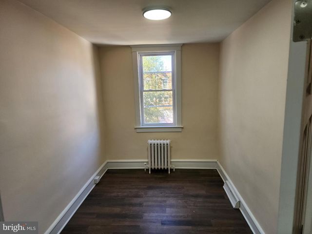 4621 WOODLAND AVE, Pennsauken, NJ 08110