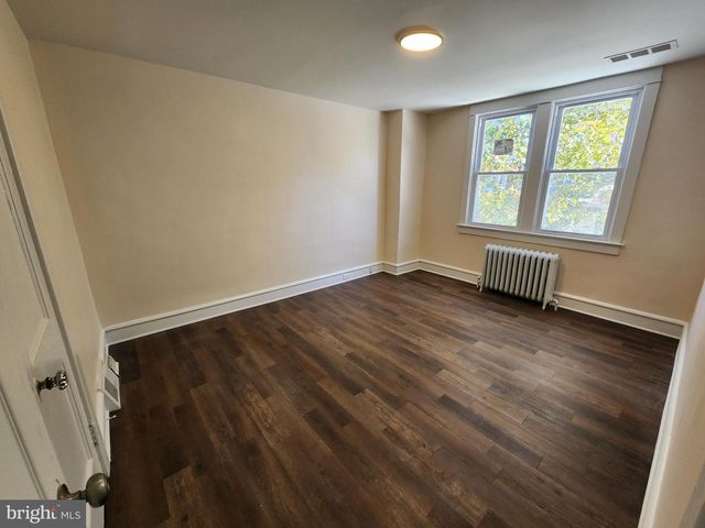 4621 WOODLAND AVE, Pennsauken, NJ 08110