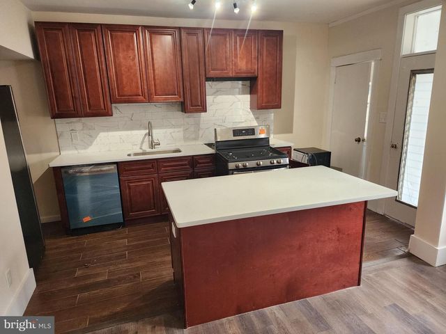 4621 WOODLAND AVE, Pennsauken, NJ 08110