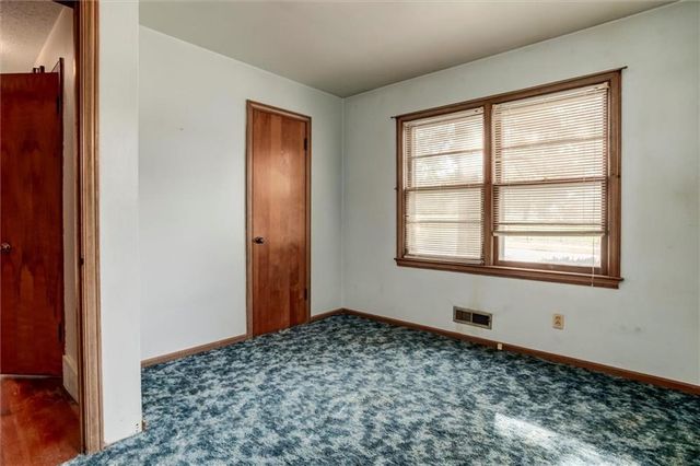 7600 W 67th Street, Mission, KS 66202