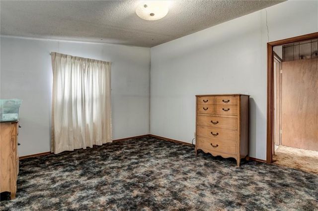 7600 W 67th Street, Mission, KS 66202