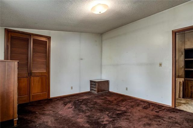 7600 W 67th Street, Mission, KS 66202