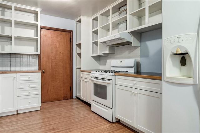 7600 W 67th Street, Mission, KS 66202