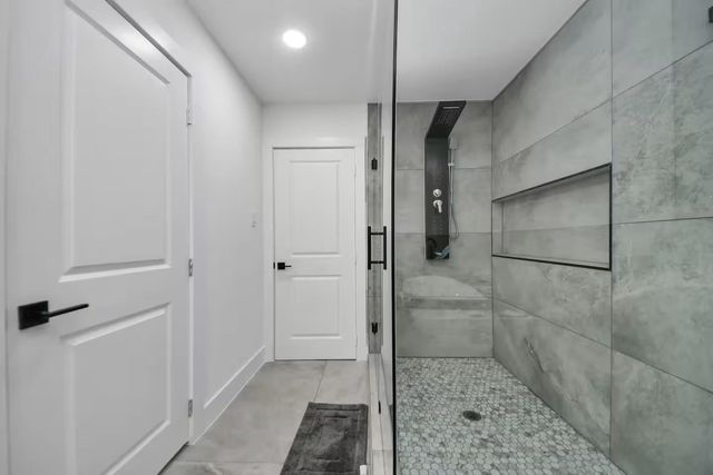 6747 Peerless Street, Houston, TX 77021