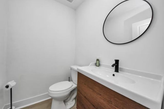 6747 Peerless Street, Houston, TX 77021