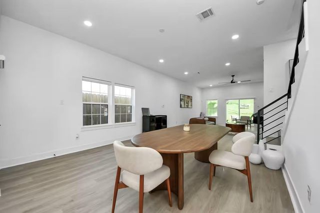 6747 Peerless Street, Houston, TX 77021