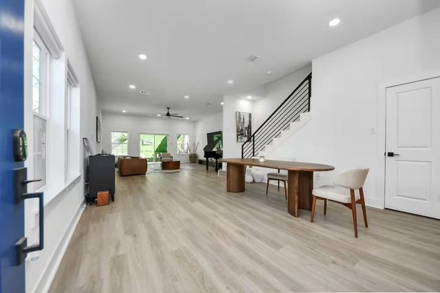 6747 Peerless Street, Houston, TX 77021