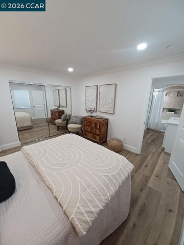 1520 Schenone Ct 15, Concord, CA 94521