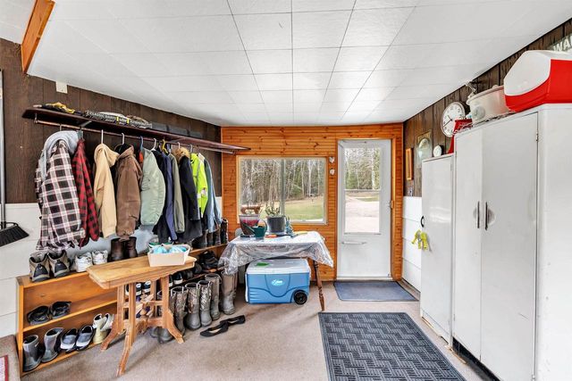 N11598 KOSIR LANE, Athelstane, WI 54104