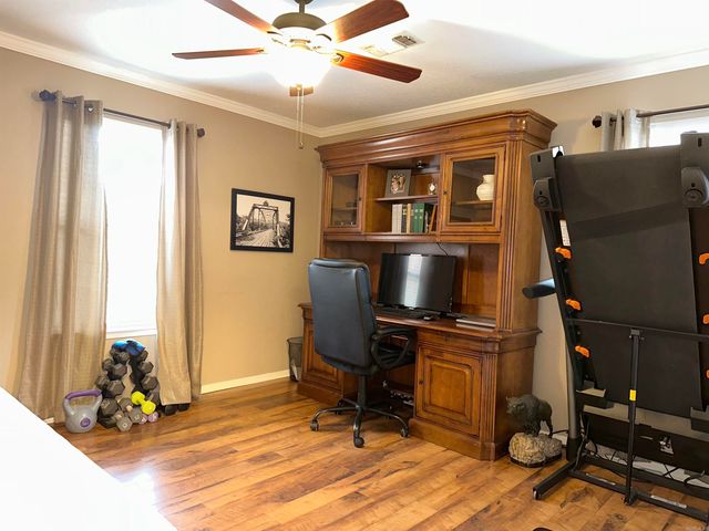 159 Red Oak Street, Malvern, AR 72104