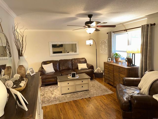 159 Red Oak Street, Malvern, AR 72104