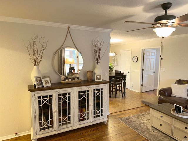 159 Red Oak Street, Malvern, AR 72104