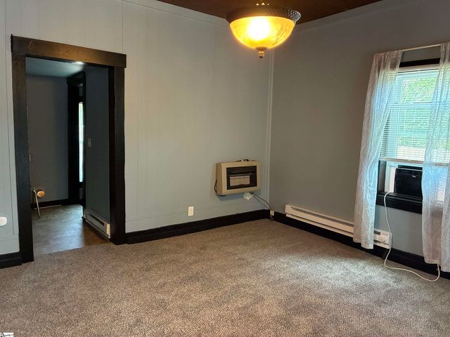 117 Dewey Avenue, Laurens, SC 29360