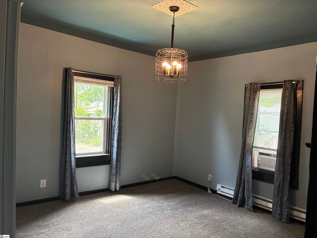 117 Dewey Avenue, Laurens, SC 29360