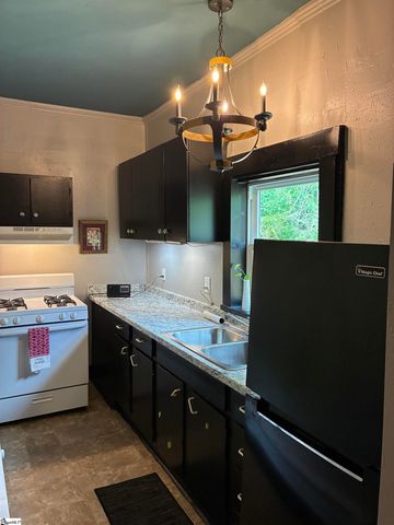 117 Dewey Avenue, Laurens, SC 29360
