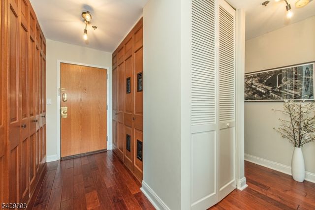 240 Main St 205, Little Falls Twp., NJ 07424