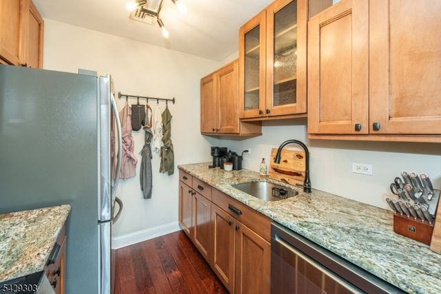 240 Main St 205, Little Falls Twp., NJ 07424