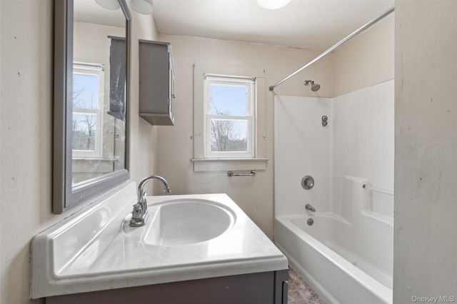 28 Wileman Avenue, Walden, NY 12586