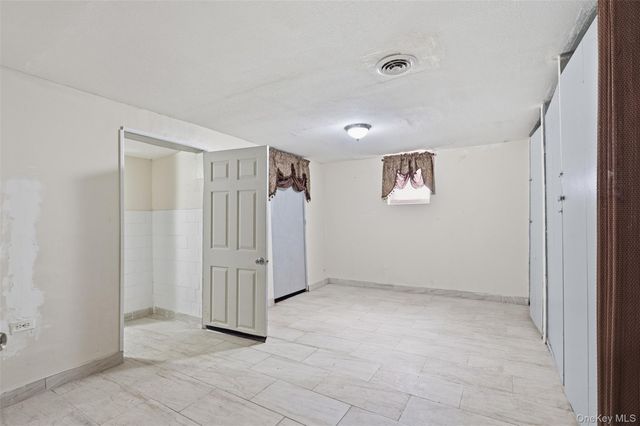 28 Wileman Avenue, Walden, NY 12586