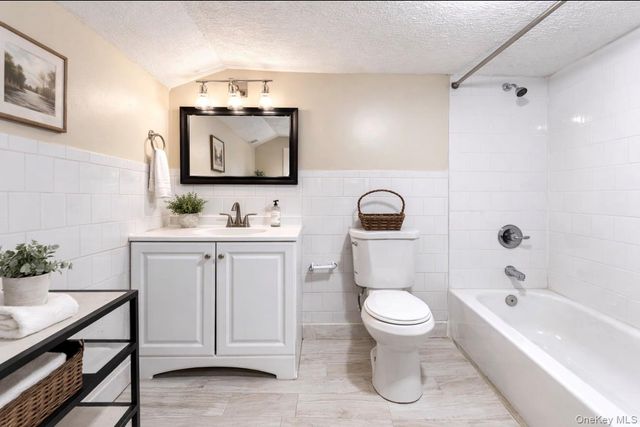 28 Wileman Avenue, Walden, NY 12586