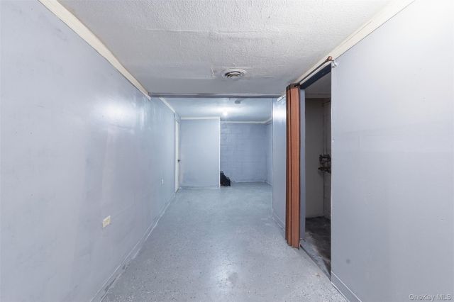 28 Wileman Avenue, Walden, NY 12586