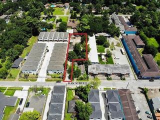 910 1/2 Oak Street, Houston, TX 77018