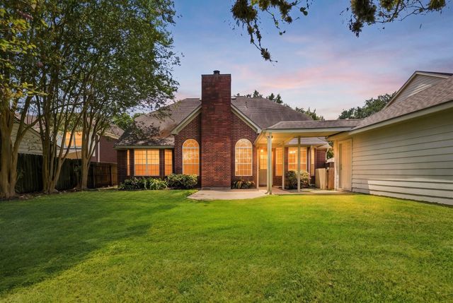 13507 Willow Heights Court, Houston, TX 77059