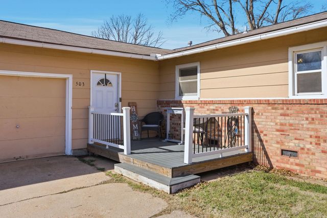 503 Charles Ave, Mulvane, KS 67110