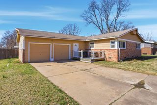503 Charles Ave, Mulvane, KS 67110