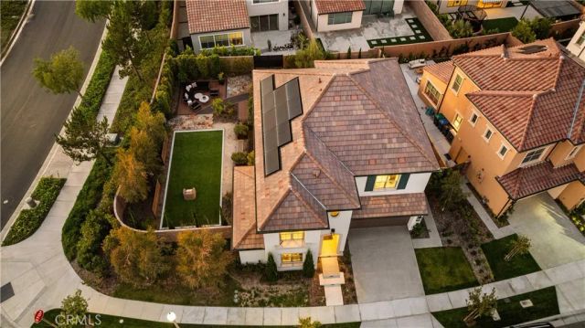 179 Somera, Irvine, CA 92602