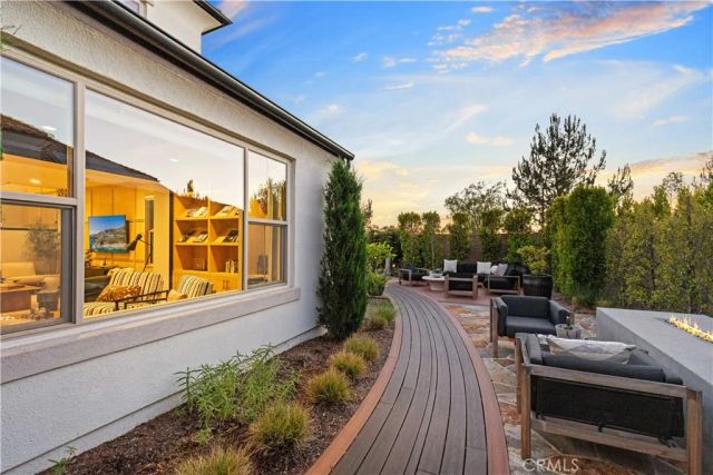 179 Somera, Irvine, CA 92602