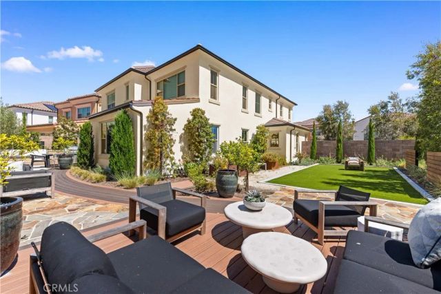 179 Somera, Irvine, CA 92602