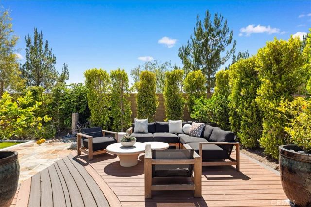 179 Somera, Irvine, CA 92602