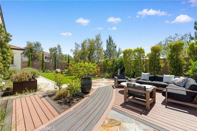 179 Somera, Irvine, CA 92602