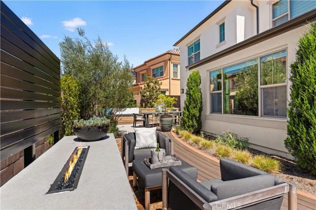 179 Somera, Irvine, CA 92602