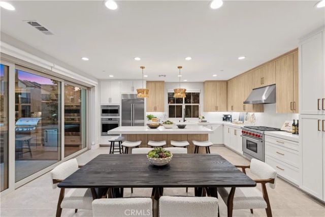 179 Somera, Irvine, CA 92602