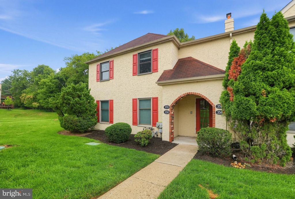 359 NORRIS HALL LN, WEST NORRITON TWP, PA 19403 — exterior